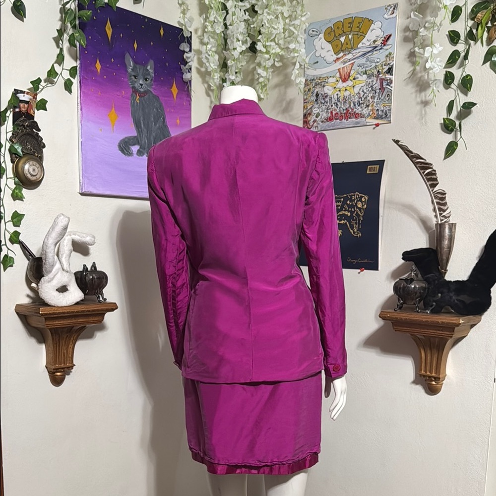 Vibrant Purple Silk Blazer and Skirt Set - Picture 4 of 5